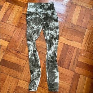 Lululemon Green and White Marble Leggings